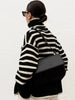 Wanda - Trendy Rollkragenpullover mit Streifen