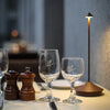 Drahtlose LED-Tischlampe mit dimmbarem Licht und USB-Ladefunktion