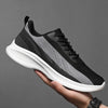 Sportliche Sneakers für Herren mit Mesh-Obermaterial und Gummisohle