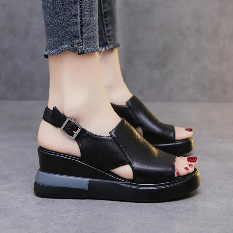 Marga - Modische orthopädische Sandalen mit hohen Absätzen