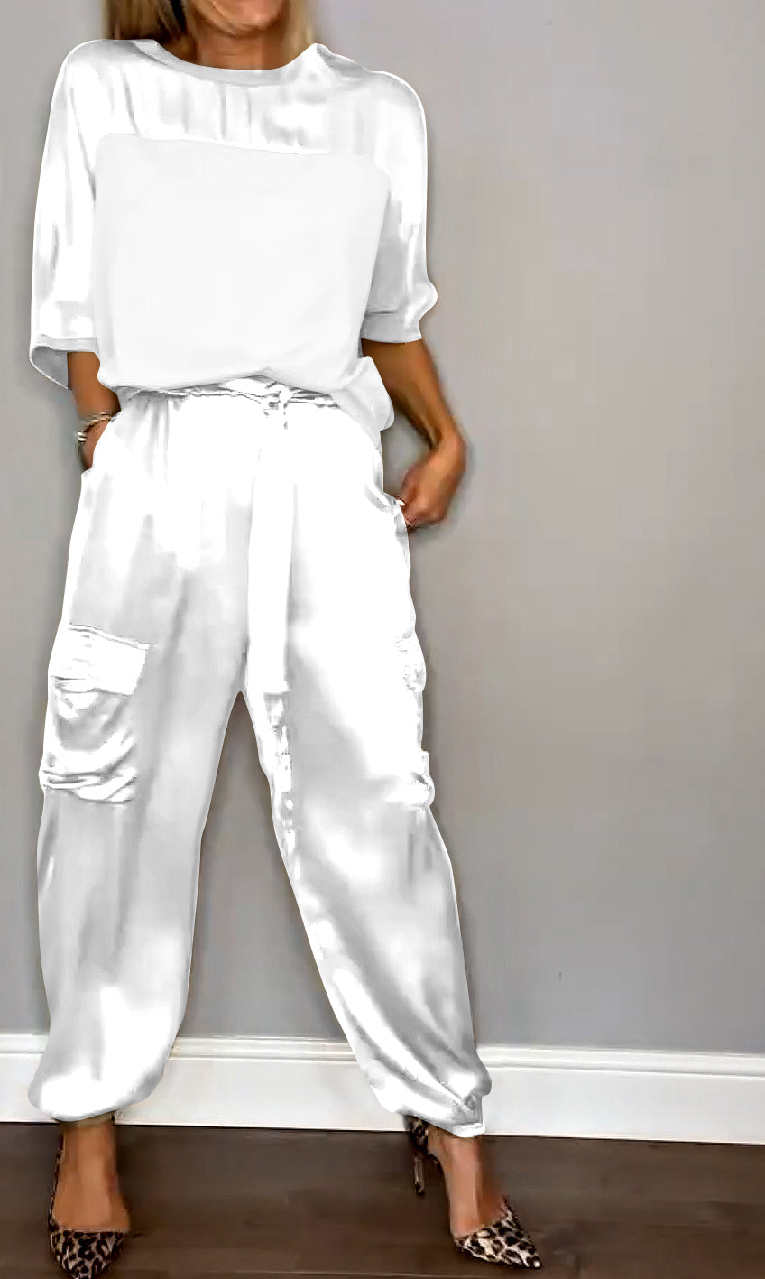 Paula - Chic Two-Piece Elegance Set