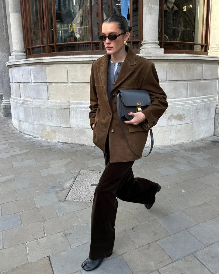 Amy - Klassischer Wildlederblazer