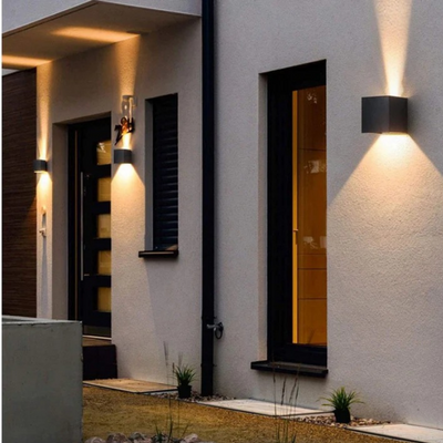 Blaze™ | LED-Wandleuchte