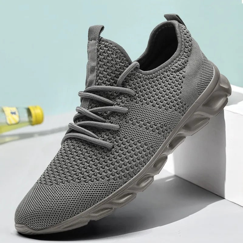 Sportliche Sneakers für Herren mit Mesh-Obermaterial und gepolsterter Sohle