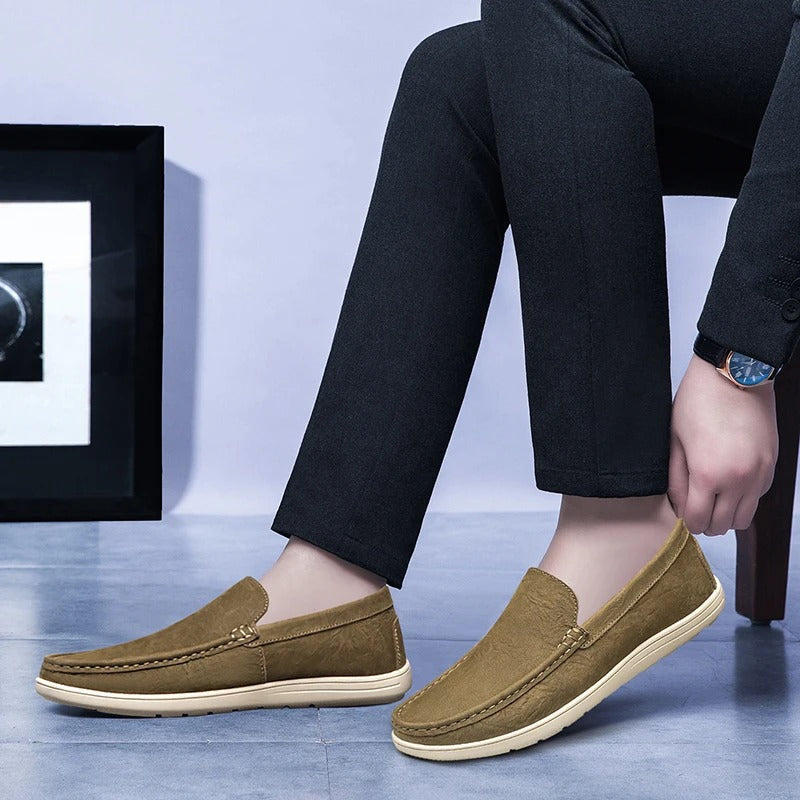 Herren-Slip-On-Loafer aus Leder mit gepolsterter Innensohle