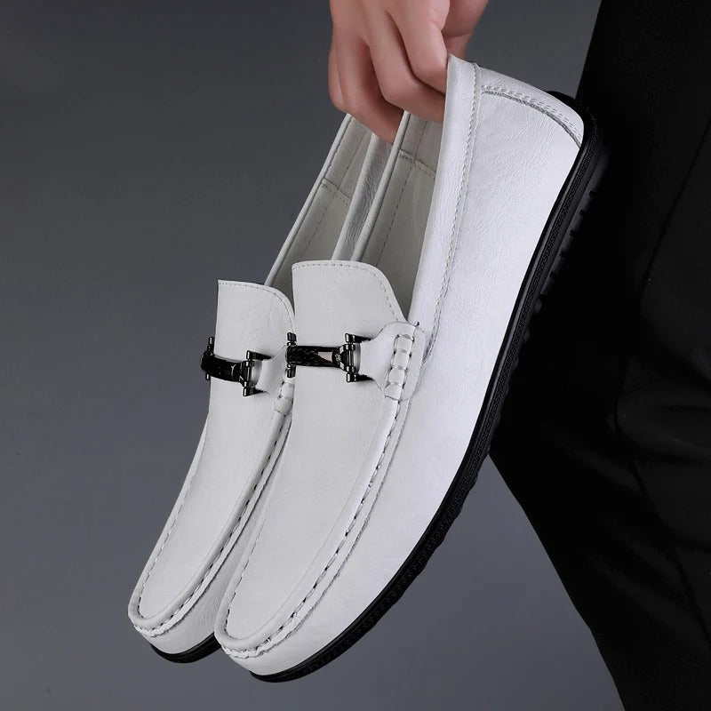 Herren Slipper aus echtem Leder mit metallischem Seildetail