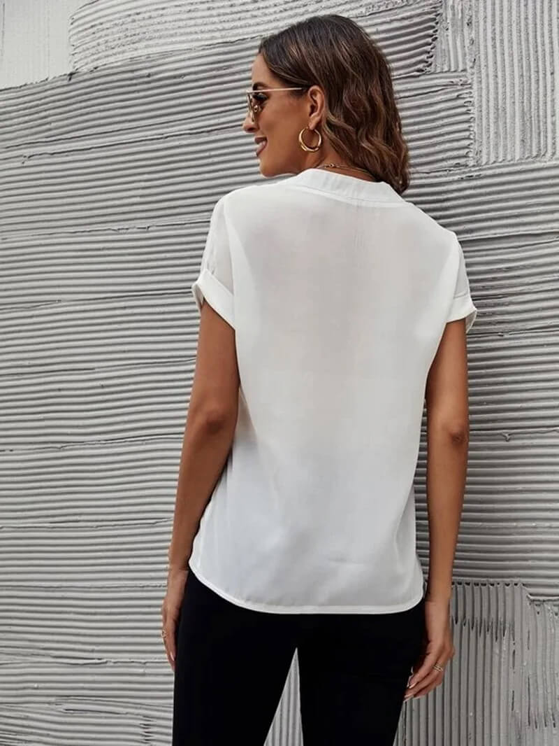 Lore - Lässige Bluse mit V-Kragen