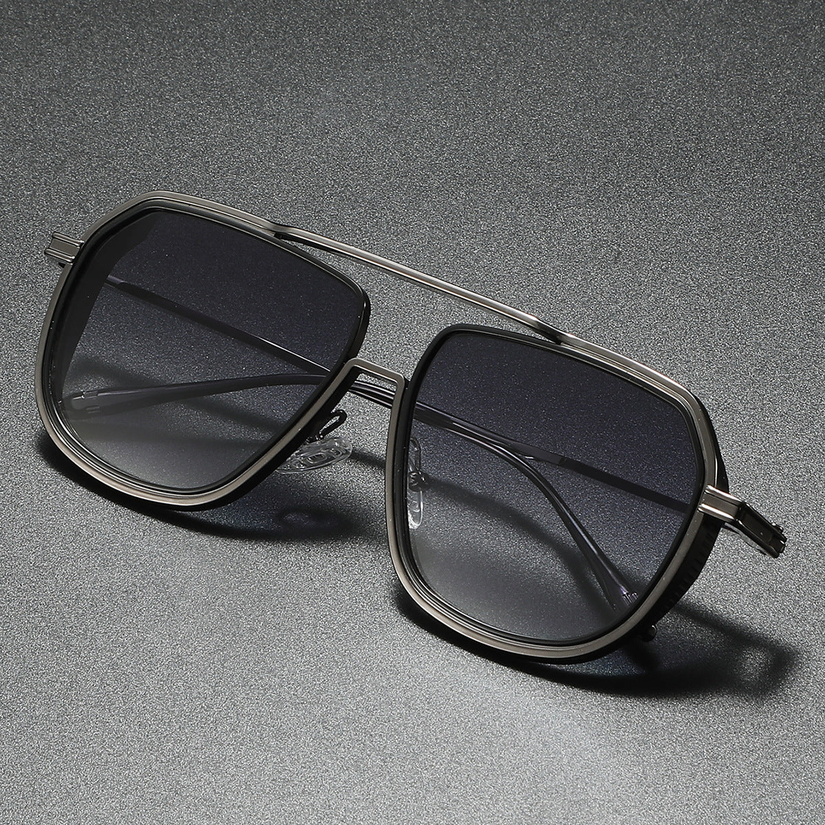 Sonnenbrille für Damen mit Verlaufsgläsern und UV400-Metallrahmen