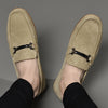 Herren-Wildleder-Slipper mit Gummisohle und Horsebit-Detail