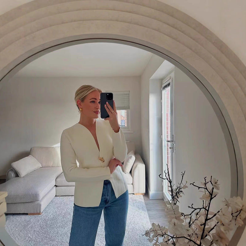 Elegante Strickjacke mit V-Ausschnitt für Damen