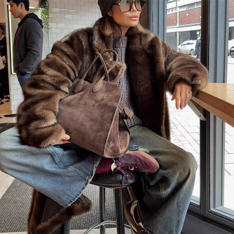 Kunstfellmantel mit eleganter Passform für Damen