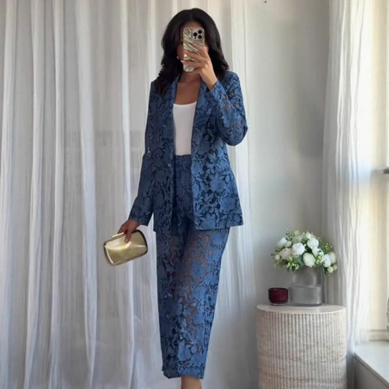 Elegantes Spitzenanzug-Set für Damen