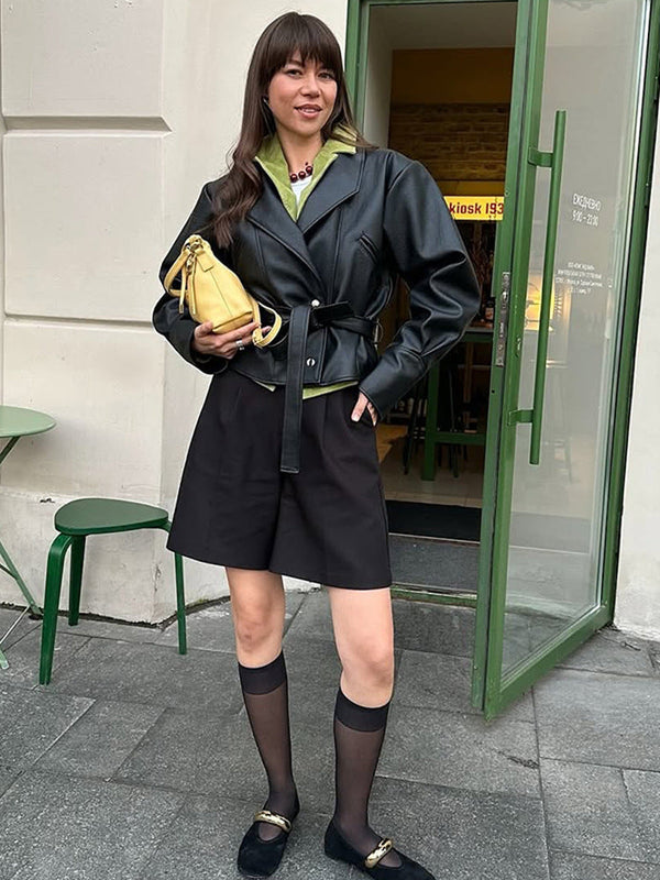 Faux-Lederjacke mit Gürtel und Spitzenkragen für Damen