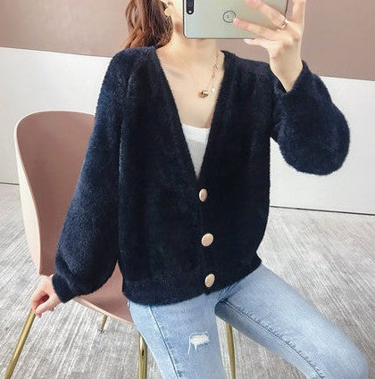 Flauschige Strickjacke mit großen Knöpfen für Damen
