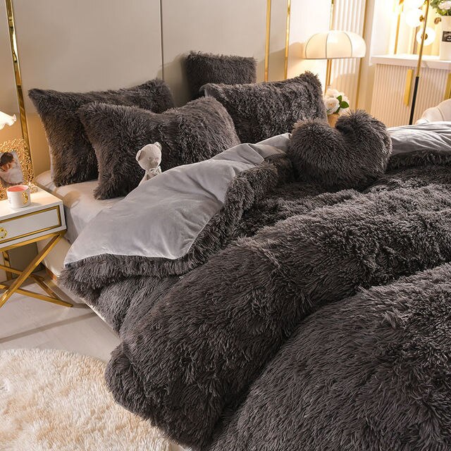 Kuschelige Fleecedecke 5er-Set Bettwäsche für den Winter