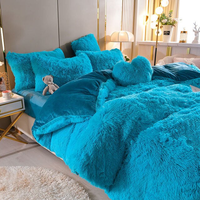Kuschelige Fleecedecke 5er-Set Bettwäsche für den Winter