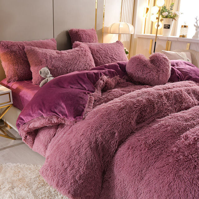 Kuschelige Fleecedecke 5er-Set Bettwäsche für den Winter