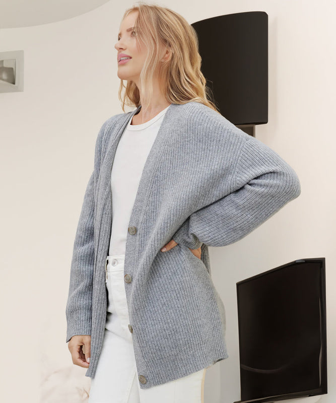 Gerippte Strickjacke für Damen in Plus Size