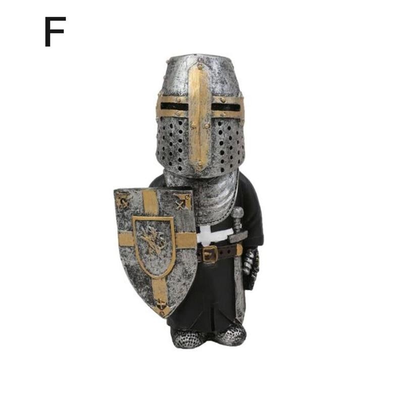 GothiKnight - Majestätische gotische Gnom Ritter Skulptur