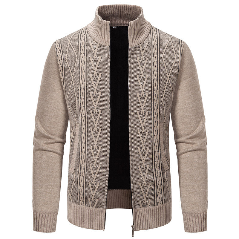 Herren-Cardigan mit Zopfmuster und Hohem Kragen