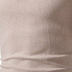 Herrenpullover mit Stehkragen und Reißverschluss