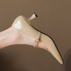 Damen-Schuhe aus echtem Leder mit T-Riemchen und Kitten-Heel
