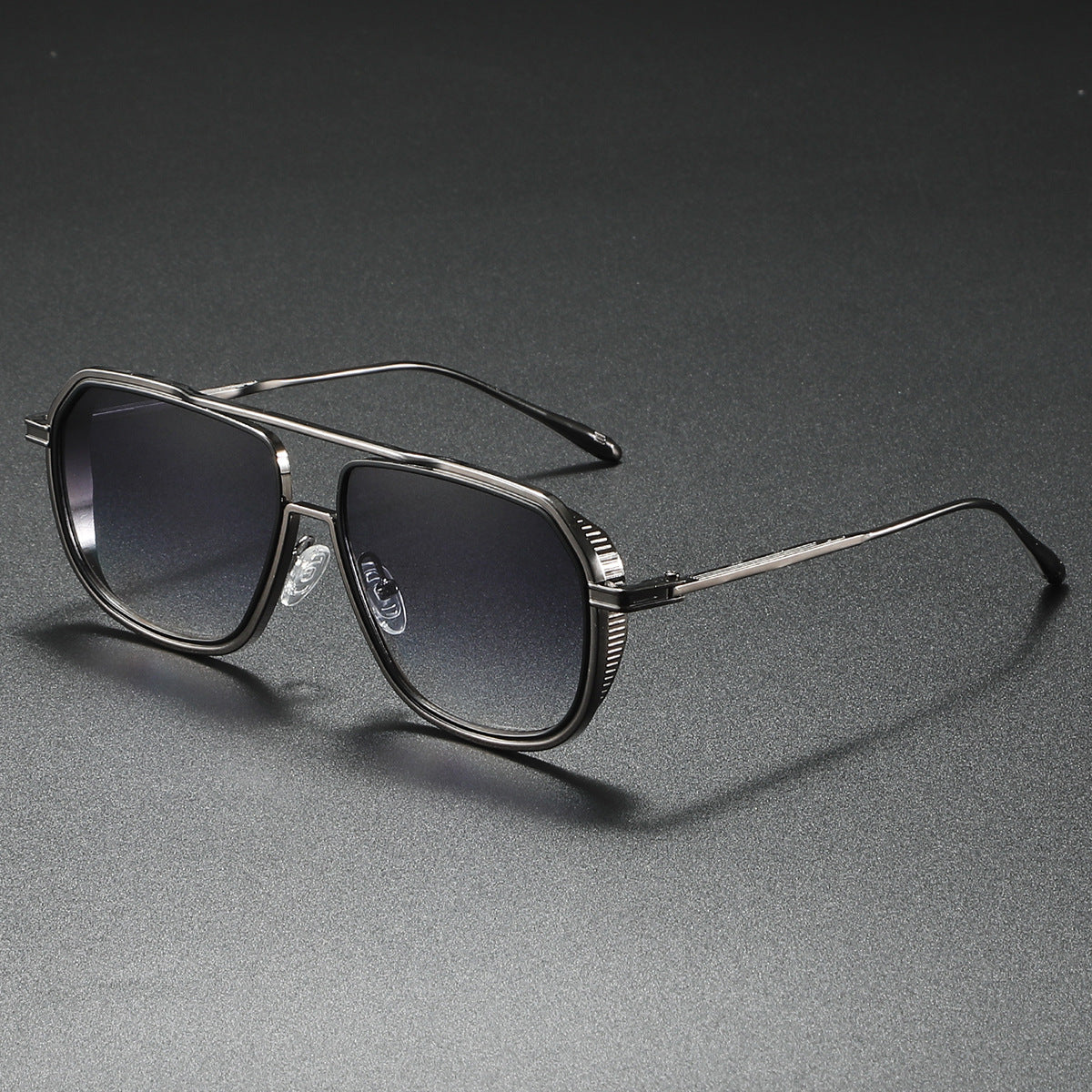 Sonnenbrille für Damen mit Verlaufsgläsern und UV400-Metallrahmen
