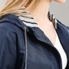Modische Lange Regenjacke für Damen mit Kapuze
