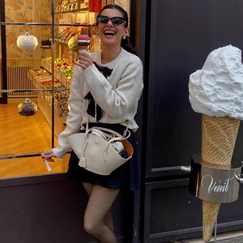 Modischer Pullover mit Zierschleifen für Damen