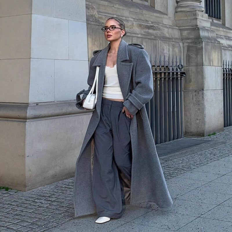 Oversized Wollmantel für Damen mit Knopfdetails