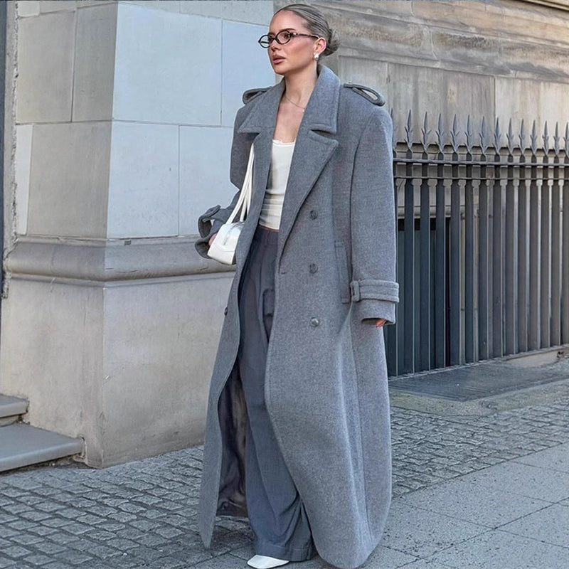 Oversized Wollmantel für Damen mit Knopfdetails