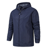 Wasserfeste Regenjacke für Herren mit Kapuze