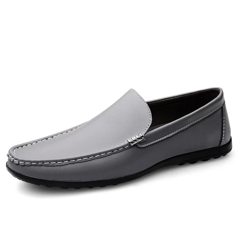 Herren-Slip-On-Loafer aus Leder mit Gummisohle und Schaumstoff-Innensohle