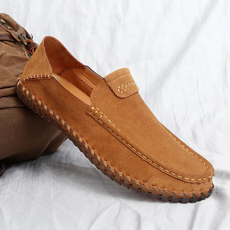 Herren Slipper aus Wildleder - Bequeme Freizeitschuhe zum Hineinschlüpfen