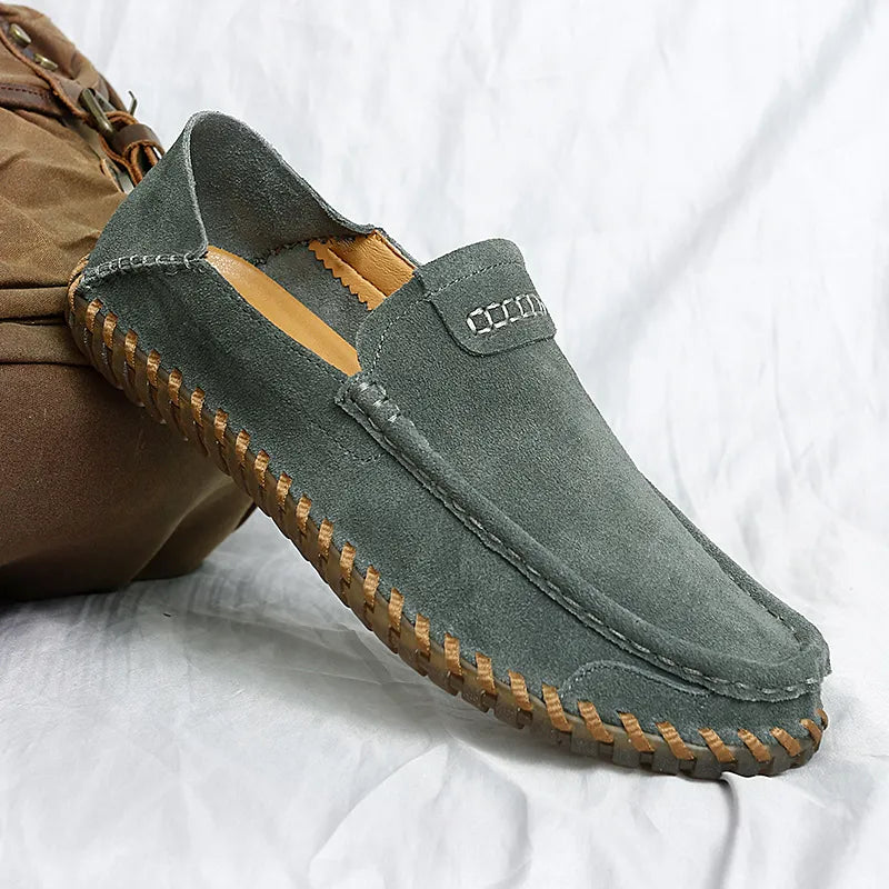 Herren Slipper aus Wildleder - Bequeme Freizeitschuhe zum Hineinschlüpfen