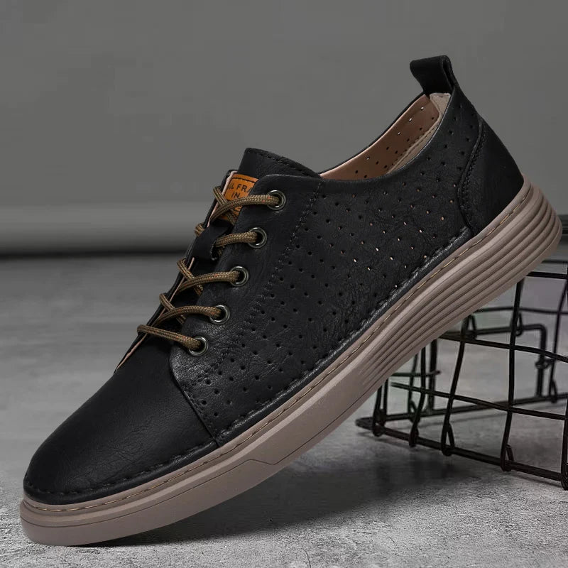 Herren-Leder-Oxford-Schuhe mit perforiertem Obermaterial und Schnürsenkeln