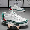 Herren-Slip-On-Sneaker mit gepolsterter Innensohle und Obermaterial aus Leder