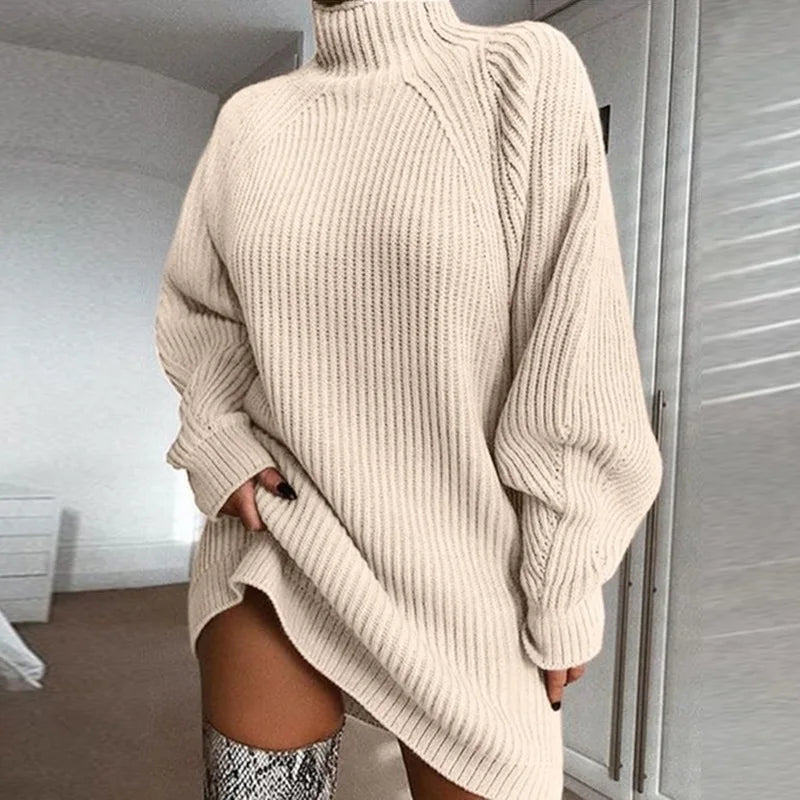 Salomea - Bequemes Rollkragenkleid