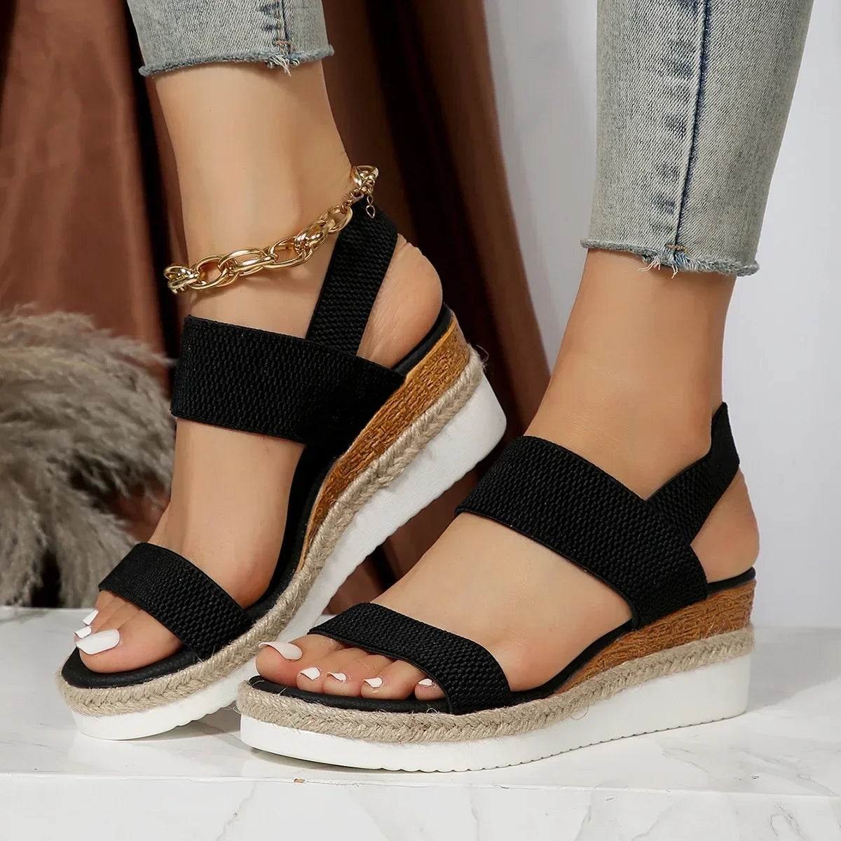 Damen Freizeitsandalen zum Hineinschlüpfen - Sommerlich mit bequemem Sitz