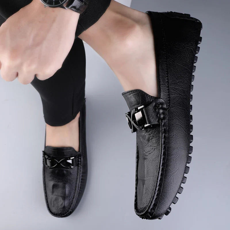 Herren-Lederhalbschuhe mit Schnalle und Gummi-Fahrsohle