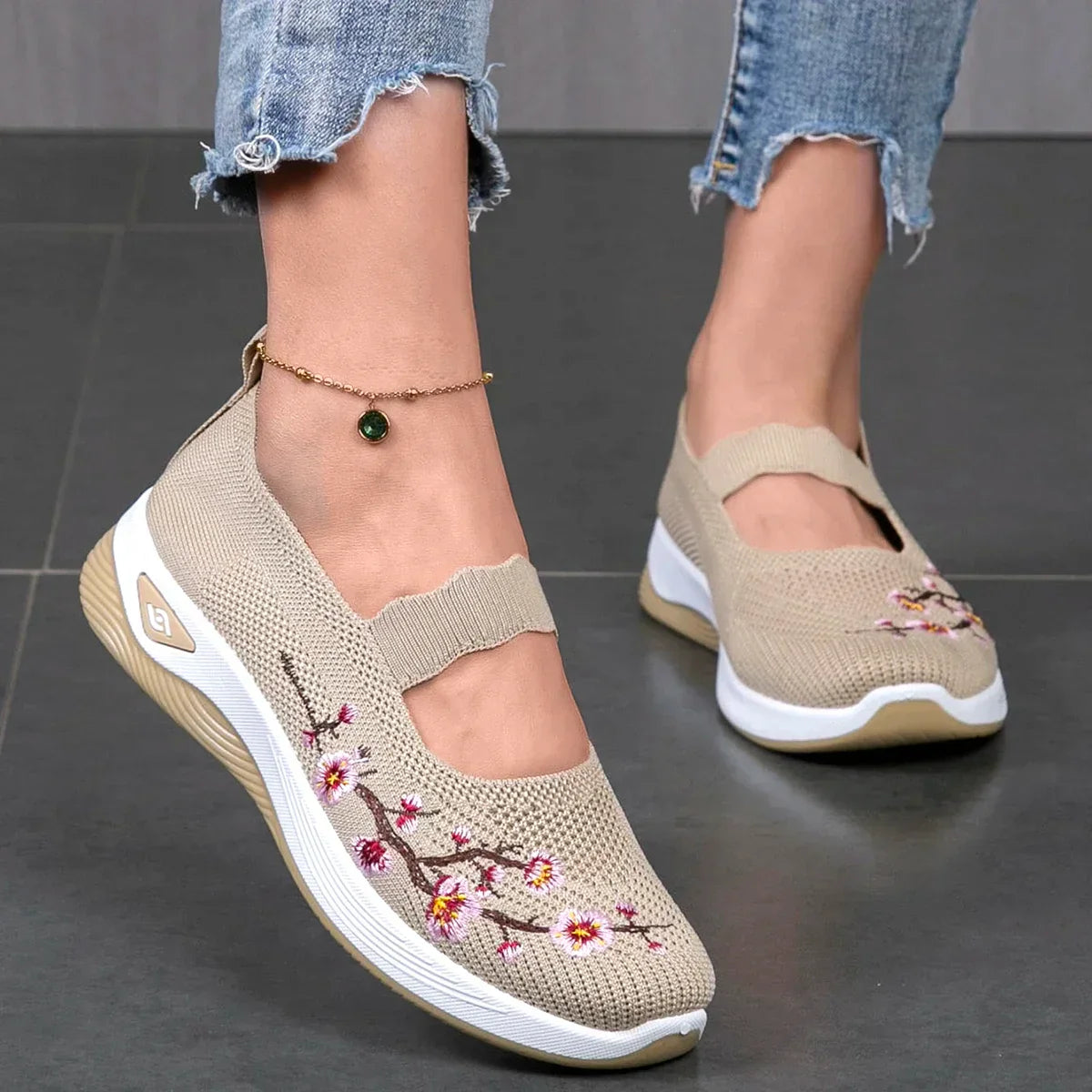 Orthopädische Wanderschuhe für Damen mit Mesh-Obermaterial und Riemen