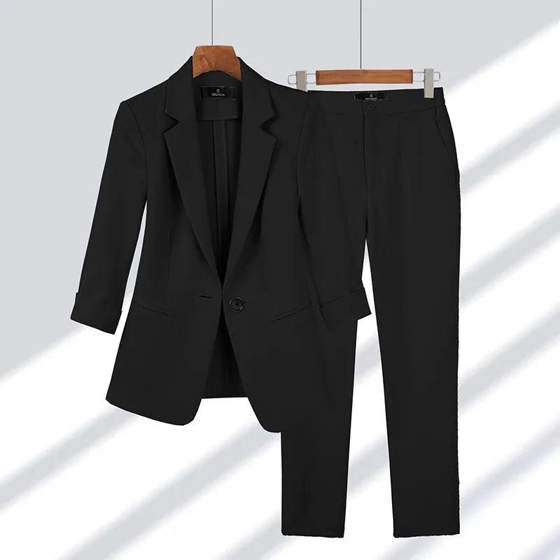 Sarina - Farblich passendes Blazer-Set für Frauen