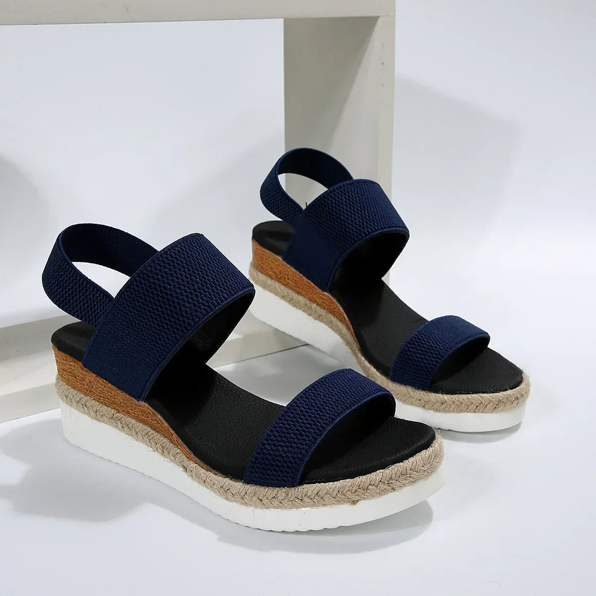 Damen Freizeitsandalen zum Hineinschlüpfen - Sommerlich mit bequemem Sitz