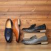 Herren-Slipper aus Spaltleder mit Quasten und gewebtem Finish