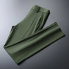 Herrenhose in schmaler Passform aus Eissilke und Stretchmaterial