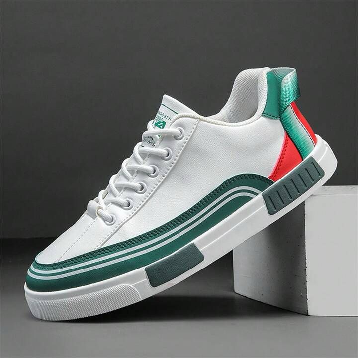 Herren-Slip-On-Sneaker mit gepolsterter Innensohle und Obermaterial aus Leder