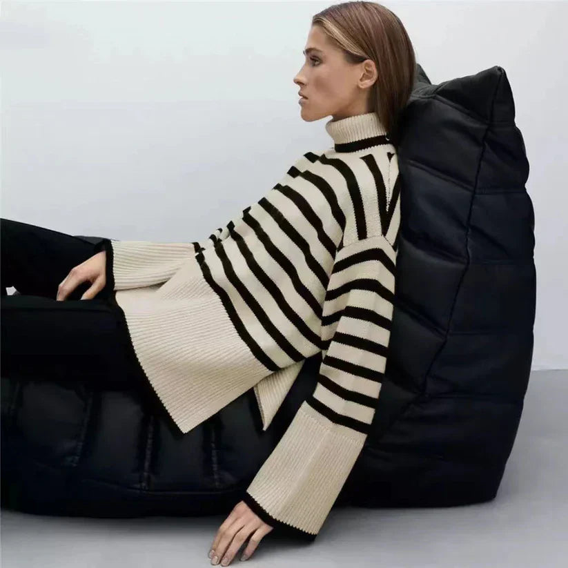 Wanda - Trendy Rollkragenpullover mit Streifen