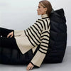 Wanda - Trendy Rollkragenpullover mit Streifen