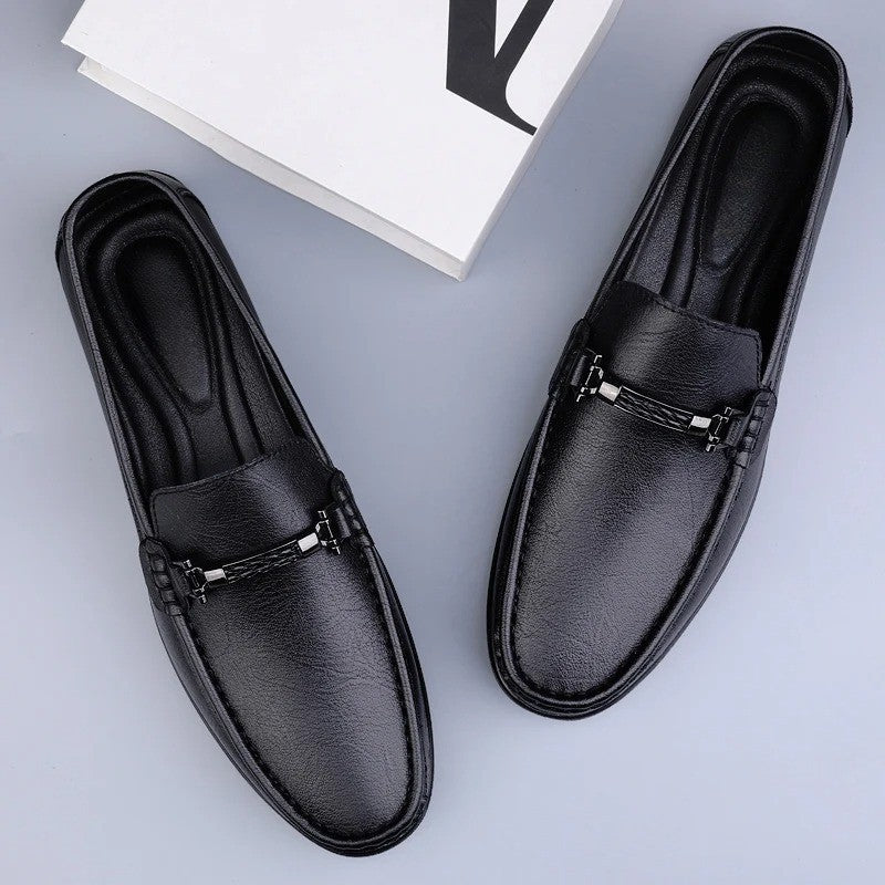 Herren Slipper aus echtem Leder mit metallischem Seildetail