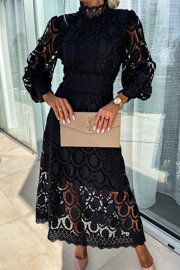 Carola - Romantisches Spitzenkleid